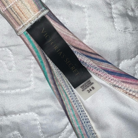 Victoria’s Secret strapless swim top - Picture 4 of 6